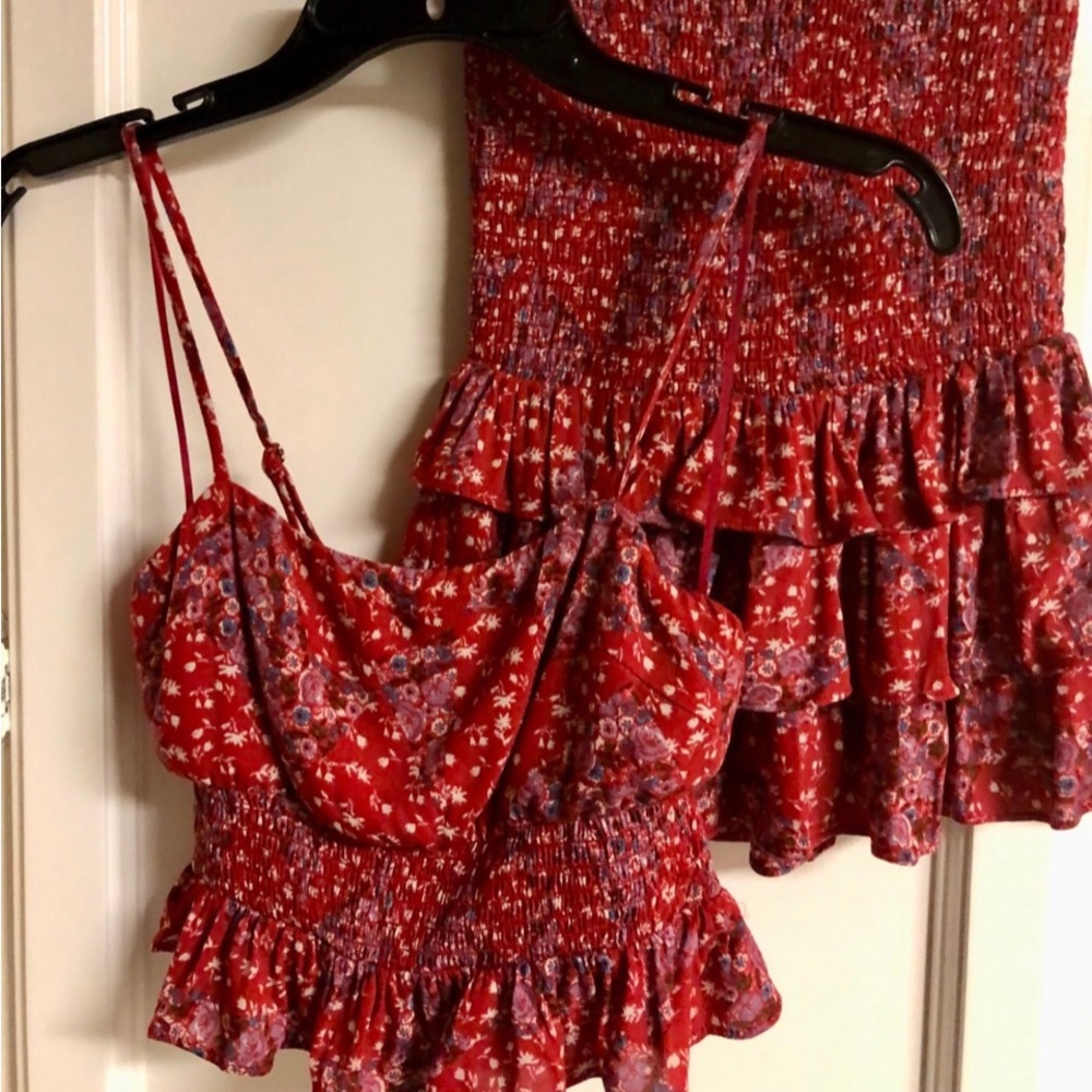 Skylar + Madison Red Floral Ensemble small